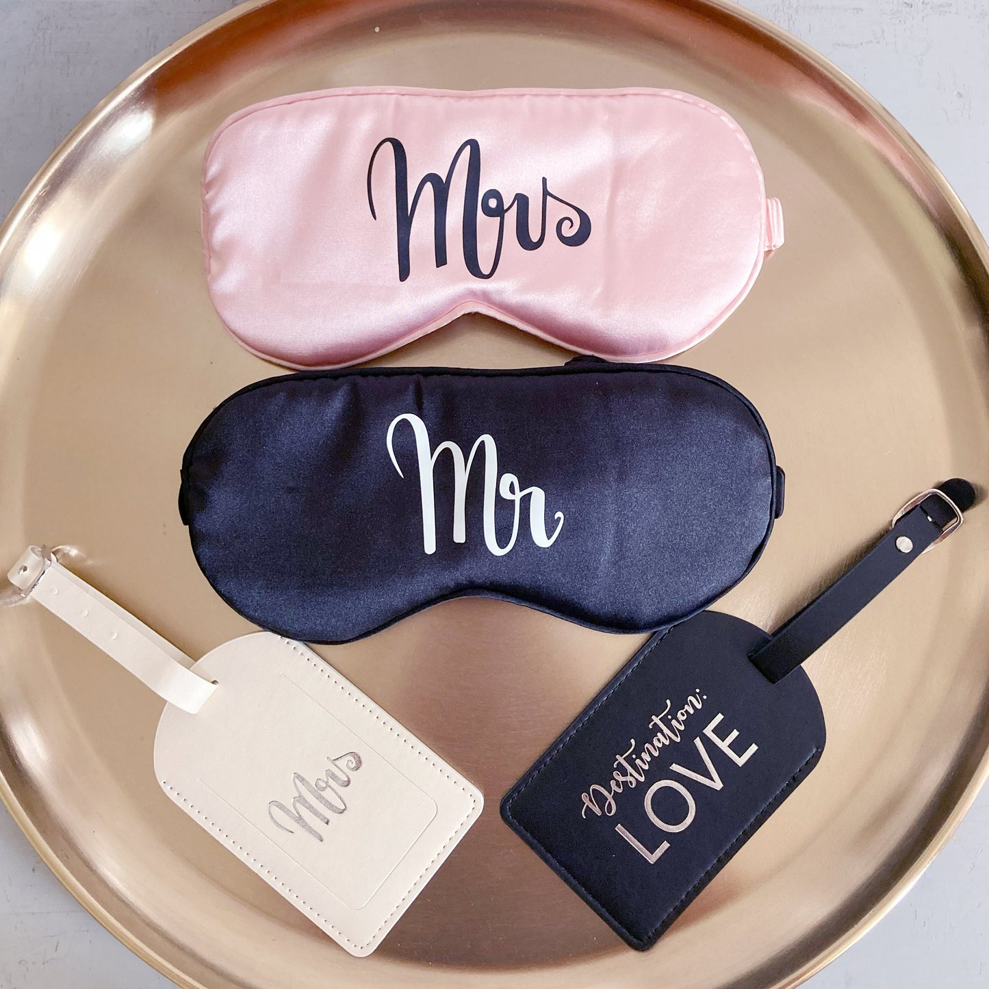 Mr & Mrs Premium-Geschenk zur Hochzeit "Happy Hearts" mit Inhalt - 7 teilig