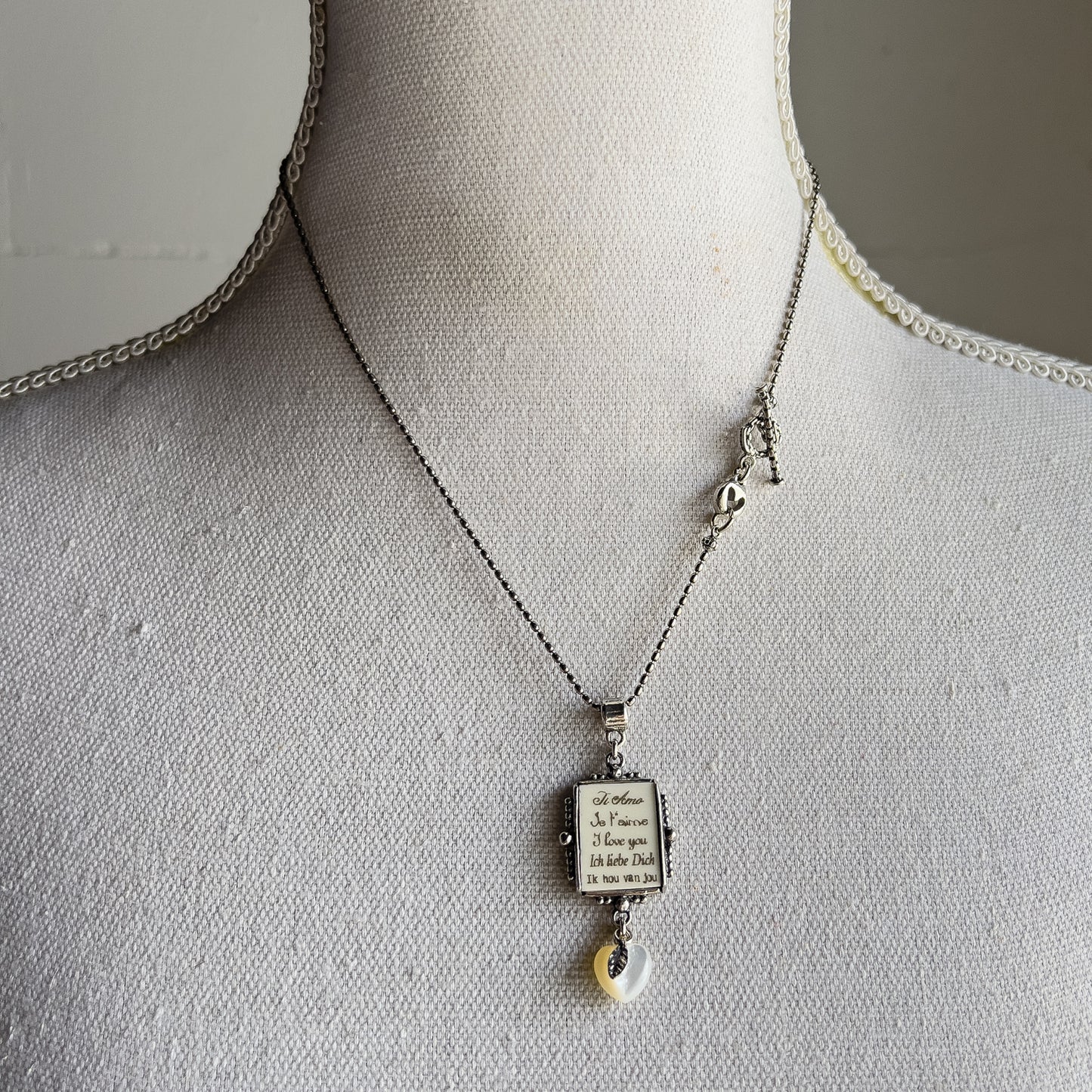 Kette "Love" von Gem Kingdom - 925er Sterlingsilber - mit Initialenbox