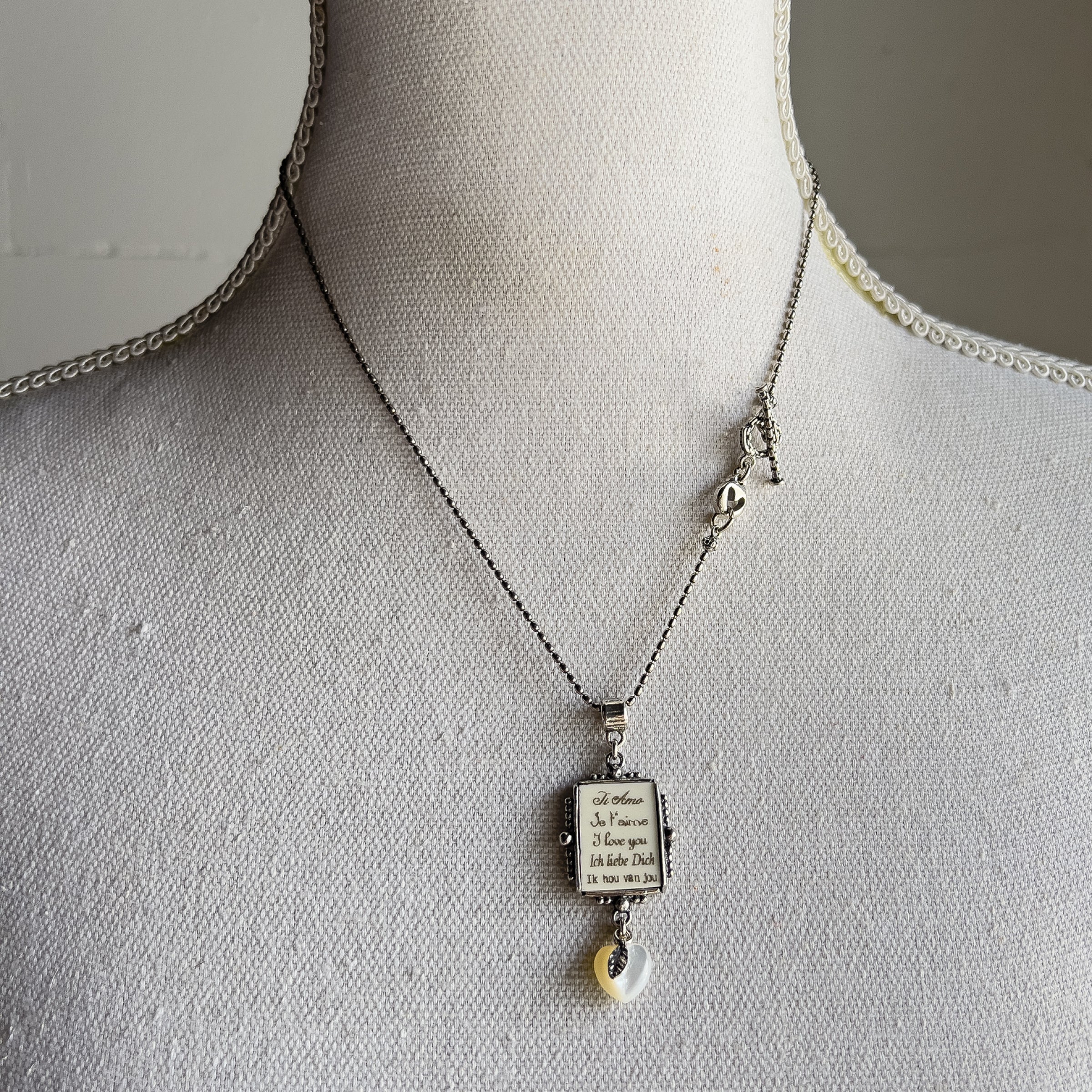 Kette "Love" von Gem Kingdom - 925er Sterlingsilber - mit Initialenbox