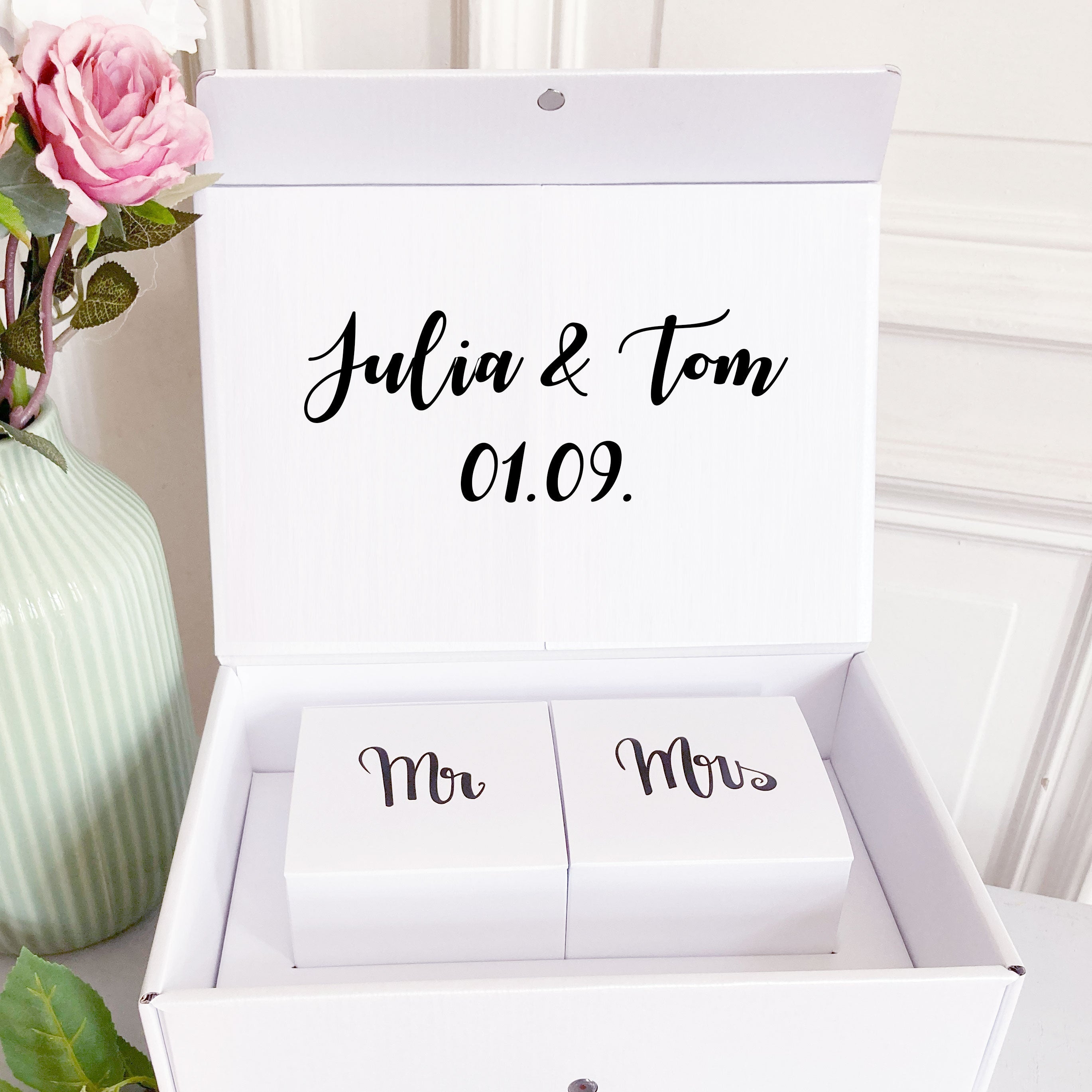 Mr & Mrs Premium-Geschenk zur Hochzeit "Happy Hearts" mit Inhalt - 7 teilig