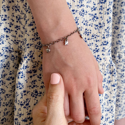 Wunscharmband für Mama & Baby - Talisman aus 925er Sterlingsilber zur Geburt von Gem Kingdom - Sterlingsilber - mit Initialenbox