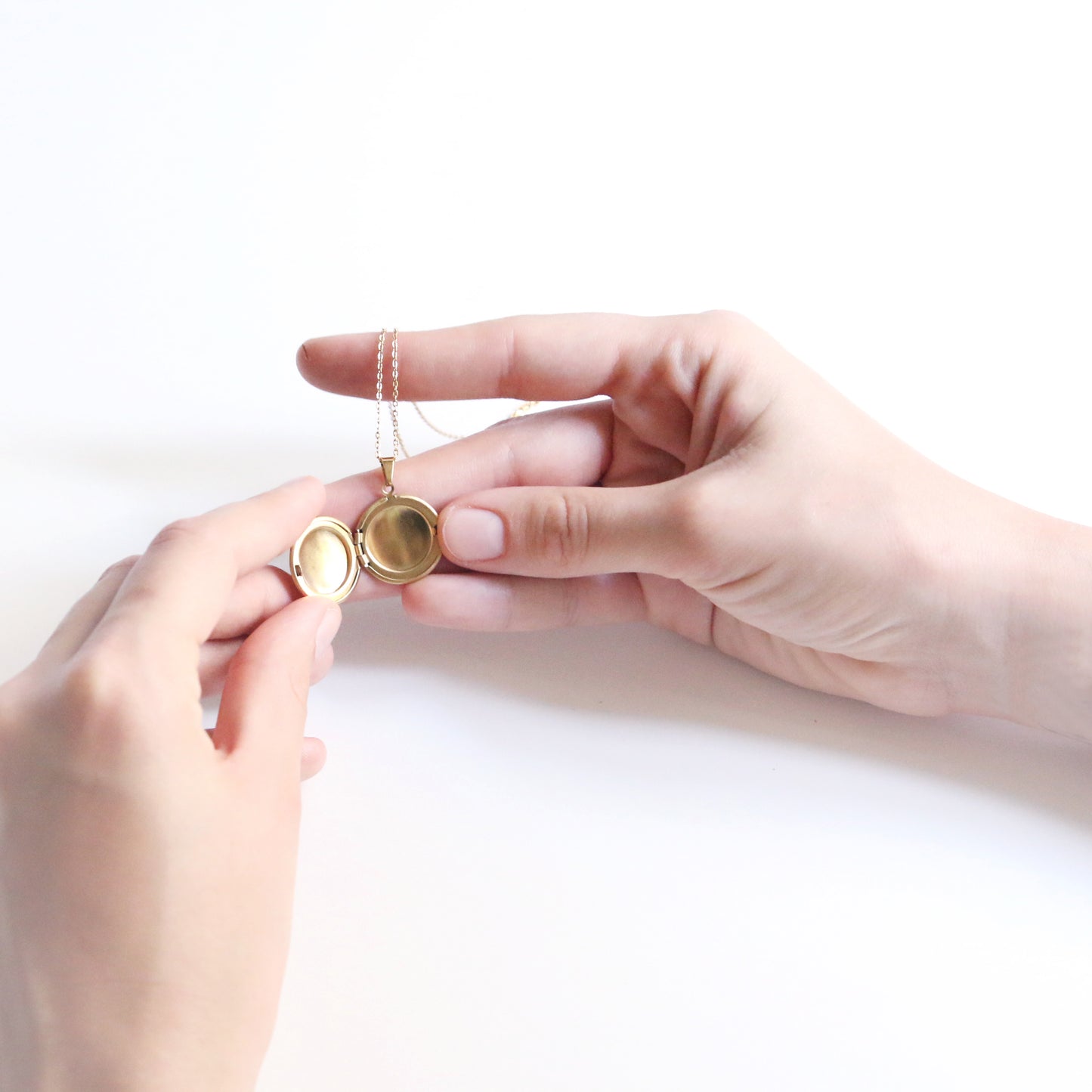 Kette mit Medaillon "Close to your heart"