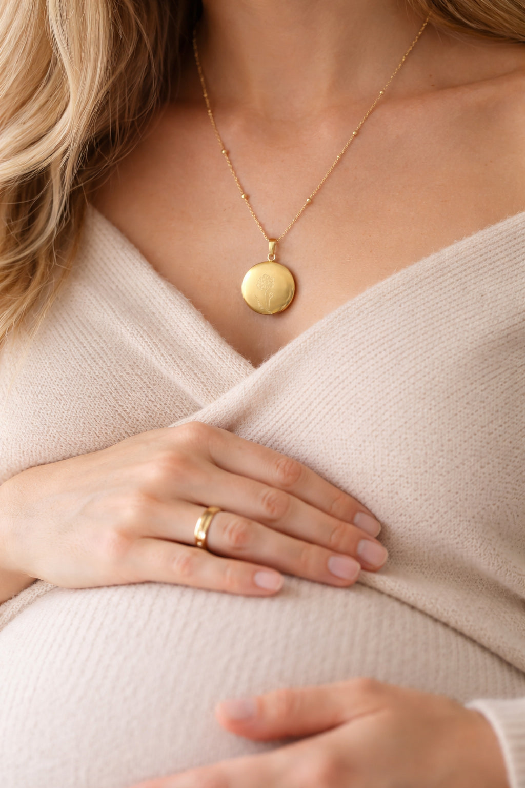 Kette mit Medaillon "Close to your heart"