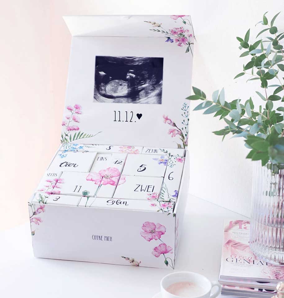 Kalender für Schwangere mit eigenem Wunschtext und Bild. Individualisiert und Personalisiert